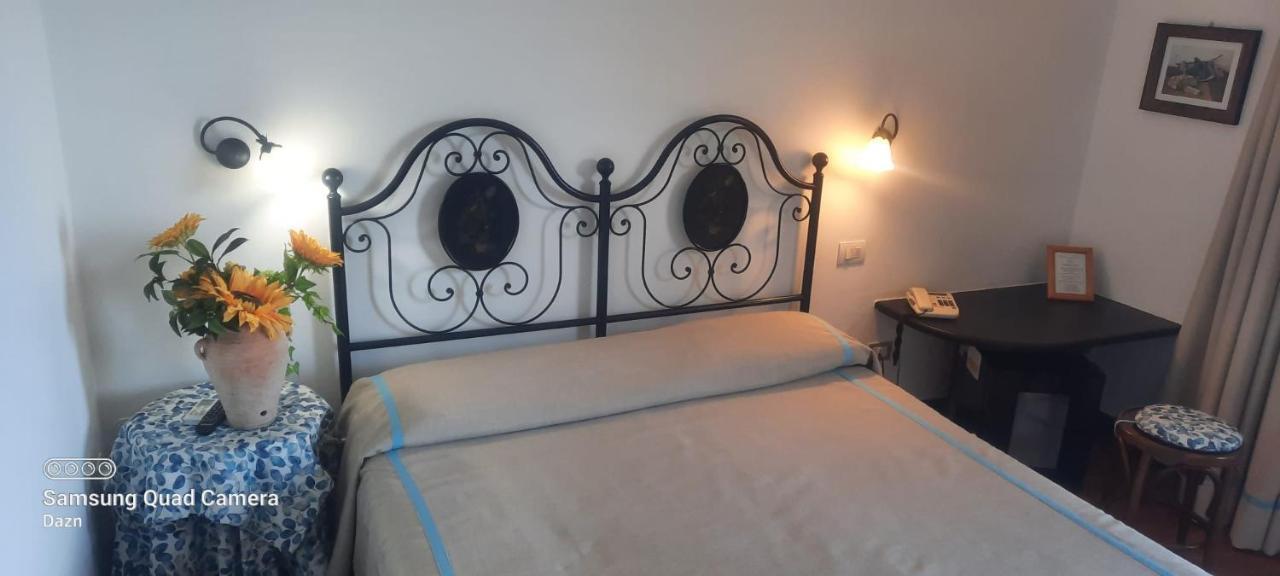 Hotel La Giada Del Mesco 레반토 외부 사진