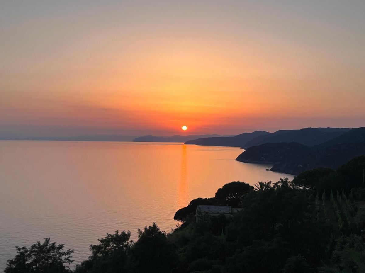 Hotel La Giada Del Mesco 레반토 외부 사진