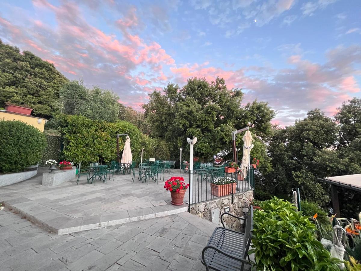 Hotel La Giada Del Mesco 레반토 외부 사진