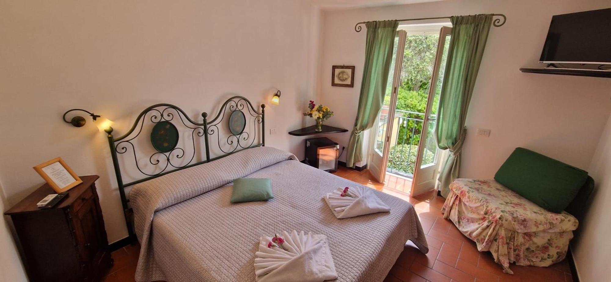 Hotel La Giada Del Mesco 레반토 외부 사진